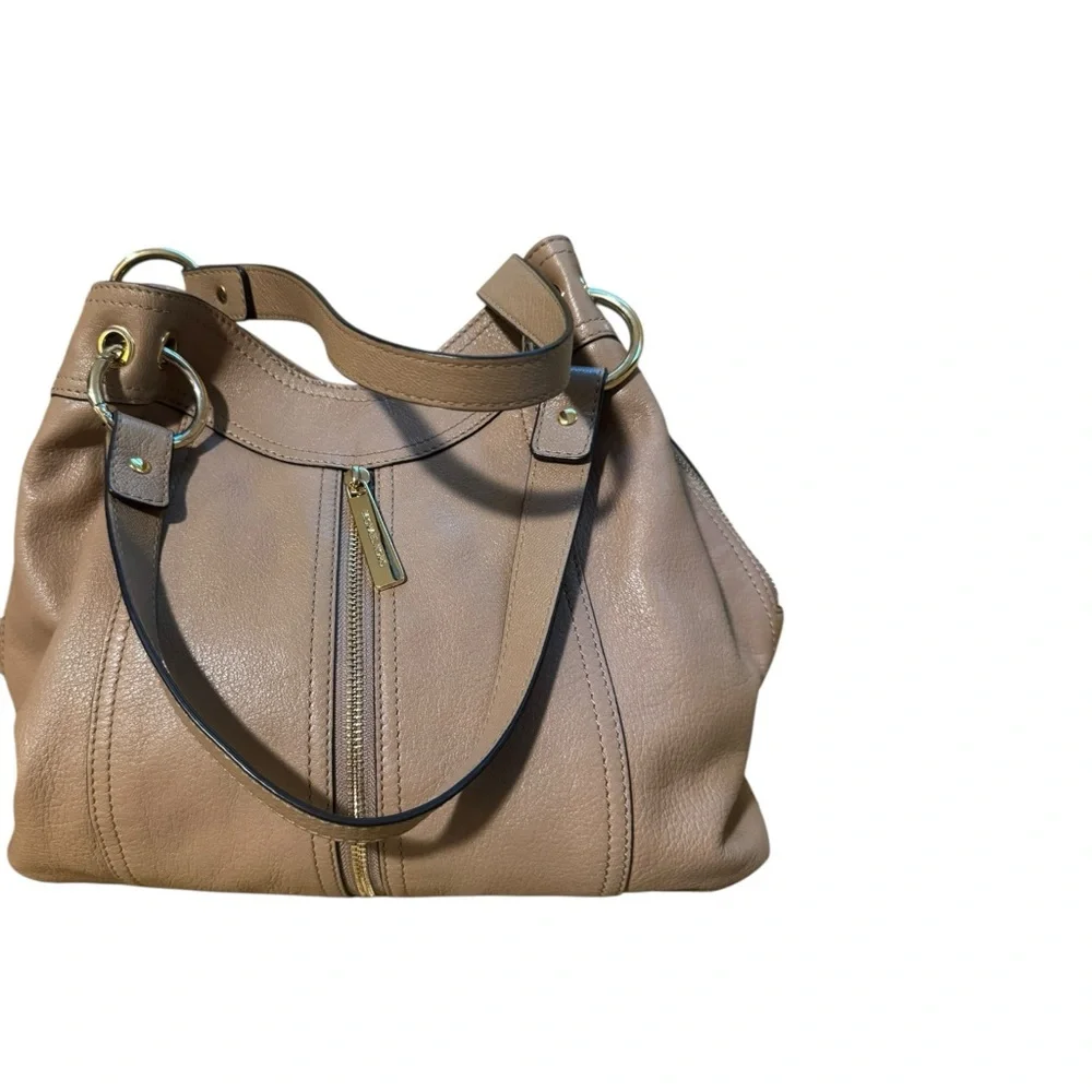 Michael Kors Tan Shoulder Bag with Pebbled Finish - Picture 8 of 11